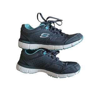 Skechers athletic lightweight running shoe sneakers  womens size 7  blue/gray